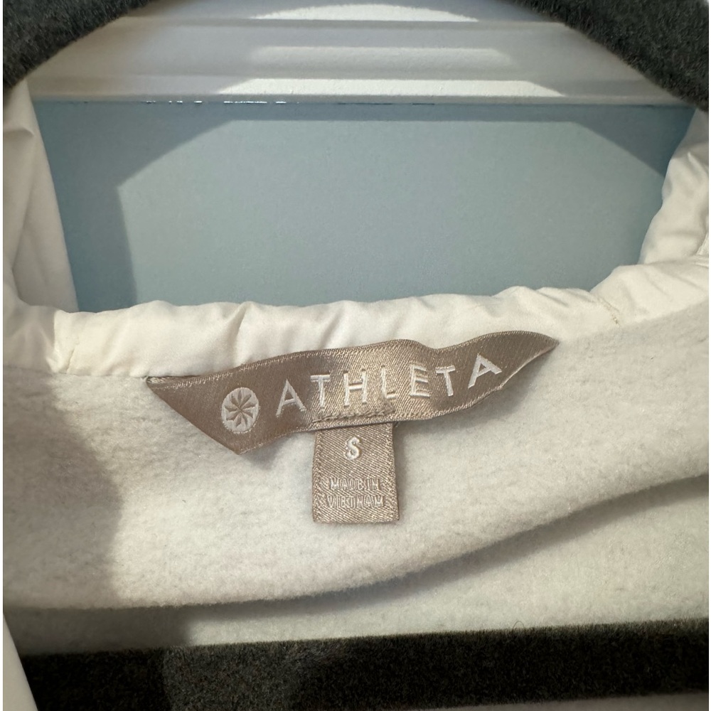 Athleta jacket - Picture 3 of 9